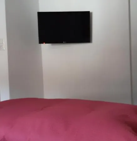 Haus Hell 아파트 *